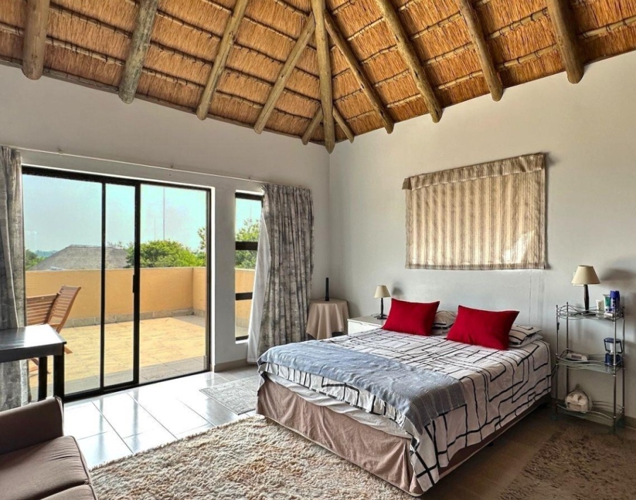6 Bedroom Property for Sale in Boschenvaal River Front Lodges Free State